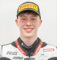 Alex Thatcher's Instagram, Twitter & Facebook