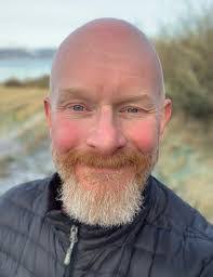 Martin Esposito's Instagram, Twitter & Facebook