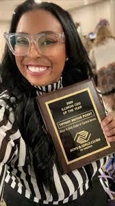 Leila Mathis's Instagram, Twitter & Facebook