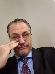 Kurt Knecht's Instagram, Twitter & Facebook