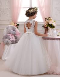 Abito da sera per la madre abito da sera a trapezio mezze maniche abiti da cerimonia nuziale in pizzo abiti da festa in chiffon abito lungo da spettacolo 88.13€ 135.58€ anteprima Bellissimo Abito Da Bambina Per Cerimonia E Prima Comunione In Vendita Online Fatto In Tulle E Pizzo Stile Principessa Sposamore