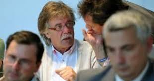 Onorevole Barra? "Michele Barra, ma per il Governo non ci ripenso"