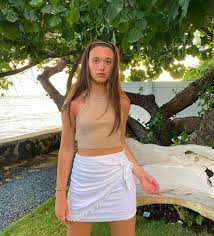 Pin On Hannah Meloche