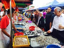 Baru ampang sri kembangan pasar, serdang. Najib Razak Di Pasar Malam Sri Serdang Tadi Untuk Facebook