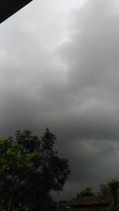 Gratis untuk komersial tidak perlu kredit. Awan Hitam Di Kudus Fotografi Alam Pemandangan Fotografi Pemandangan