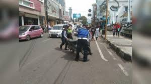 Lowongan kerja dinas perhubungan pekanbaru. Persiapan New Normal Dishub Dan Polres Garut Tertibkan Kendaraan Di Pusat Kota Tribun Jabar