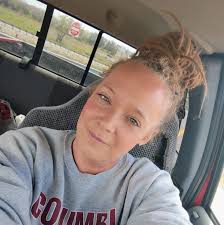 Looking for somewhere to FULLY clean my Expedition. Like inside and out. I  transport animals and my interior is starting to smell permanently of dog  😁😆. Not wanting to break the bank