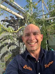 Margot Quinnan (Helm)