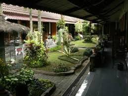 Palace of yogyakarta is a notable landmark, and travelers looking to shop may want to visit malioboro street and jogja city mall. Hotel Kusuma 9 1 4 Prices Reviews Sleman Indonesia Tripadvisor