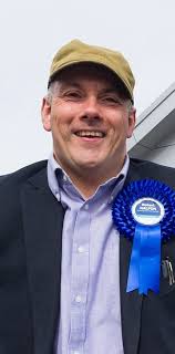 This Tory MP Is Campaigning By Sitting At The Side Of A Dual Carriageway