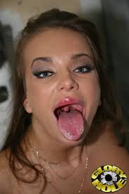 ▷ Nika Noire in Nika Noire - Glory Hole (Photo 29) | Dogfart