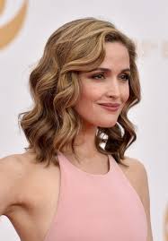 bob mit retro wellen trendige abendlooks von stars frisuren bob frisur mittellange haare styling