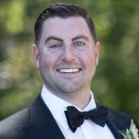 Derek Sheldon's Instagram, Twitter & Facebook