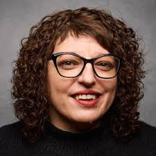 Angie Hetrick's Instagram, Twitter & Facebook