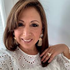 Jenny Galbraith's Instagram, Twitter & Facebook