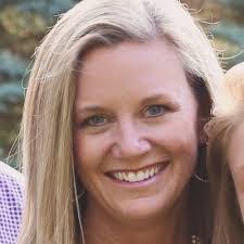 Tracy Pohlman's Instagram, Twitter & Facebook