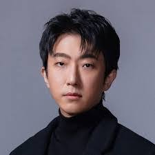 Harry Chang's Instagram, Twitter & Facebook