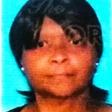 Saundra Casey's Instagram, Twitter & Facebook