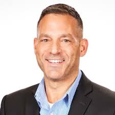 ♻️ Spending the better part of the last 2 years developing this new  paper-based Flonase package has paid-off! I am so proud of our team's  performance. ❌ Elimination of the plastic clamshell,