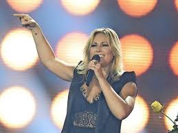 Wann der genaue release ist, konnte sie noch nicht sagen, sie hoffe aber, dass es noch 2016 klappen würde. Helene Fischer Auf Instagram Neue Single Und Statement Zu Ihren Wohlfuhlpfunden