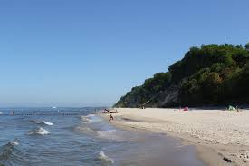 Delikatny piasek i piękne morskie krajobrazy nie rozczarują urlopowiczów poszukujących słońca. Wyspa Uznam Koniecznie Beach Outdoor Holiday