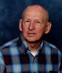 My second cousin Glenn Stratton gave me my first job at Hardwick's retail  store. I'm asking Ron his son to fill in details about this wonderful man.