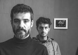 Una casa en la montaña