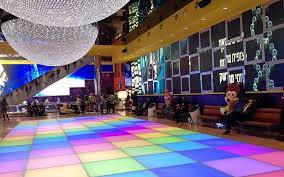 Kup voucher na allegro i wybierz się do kina bez stresu w. Jerusalem S Cinema City Opens But Not On Shabbat The Times Of Israel