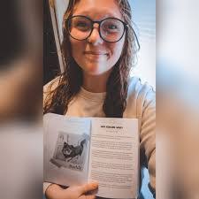 Jessica Corey's Instagram, Twitter & Facebook