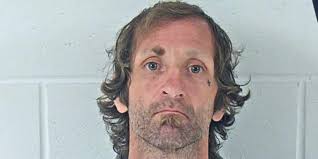 Caller captures trespasser