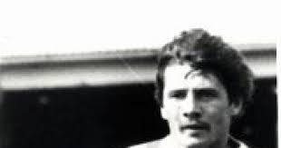 Sporting nostalgia: Frank Foster's Barrow RL dig deep to complete league  double over Featherstone Rovers