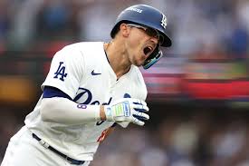 Kiké Hernández Says Dodgers 'Don't Give a F--k' in Viral Video After  Clinching NLCS