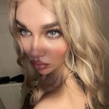 mia mcconnell (miamcconnelll)