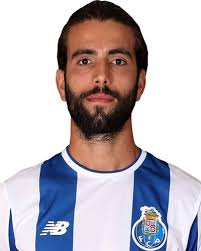 Portugal futebol clube do porto, desde 2015 médio centro valor de mercado: Player Sergio Oliveira