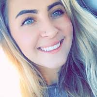 Sarah Pilch's Instagram, Twitter & Facebook