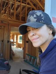 Looking to add new projects to fill up my schedule. Quality ethical work  and high standards. The further north, the higher priority! Plenty of local  references and photos of work!