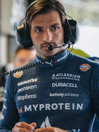 He still don't like fish 🐟 You know it's Japanese GP 📸 McLaren #f1  #carlossainz #landonorris #mclarenf1 #carlando #carlossainz55 #日本鈴鹿賽車場