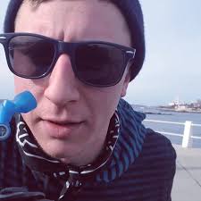 Does Kungfu grip feel different than Magpul grip?