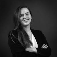 30+ "Lea Holmes" profiles