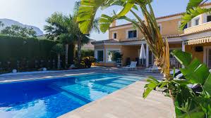 En planta primera hay otros 60m2 y disponemos de una terraza de 20m2. Arquitectura Alicante Cuanto Cuesta Construir Una Casa Desde Cero Arquifach Estudio De Arquitectos Calpe Altea Benissa Teulada Moraira