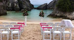 8 Stunning Wedding Locations In Bermuda Destination Wedding Caribbean Bermuda Wedding Destination Wedding Locations
