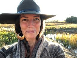 Veronica Pritchett's Instagram, Twitter & Facebook