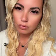 Yes people, there ARE jellyfish in the OCEAN! My lawd…