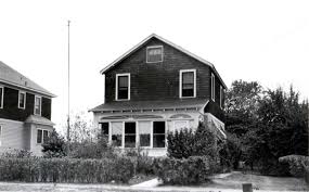 PAUL LOWMAN JR. ORAL HISTORY OUTLINE & BACKGROUND Interviewee: Paul Harry  Lowman, Jr. 6710 36th Avenue East, Lot 188 Palmett