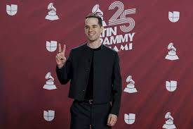 Edgar Barrera, el más nominados de los Latin Grammy, seguido de Rosalía, Karol G o Drexler