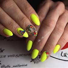Nars 15 minutes and deborah lippmann yellow brick road. Nail Art 1913 Best Nail Art Designs Gallery Bestartnails Com