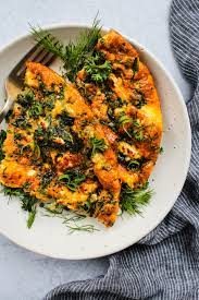 Spanakopita Frittata With Spinach Feta Walder Wellness Dietitian Rd Recipe Healthy Egg Recipes Healthy Breakfast Recipes Spinach And Feta