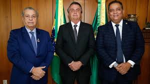 Bolsonaro gastou r$ 1,8 milhão no carnaval deste ano. Mzl08wq4jeenm