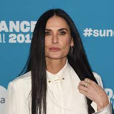 Demi moore's childhood was somewhat turbulent, involving a lot of travel and upheaval. Demi Moores Tochter Sprechen Uber Alkoholsucht Ihrer Mutter Stern De