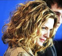 Short Curly Hairstyles For Over 50 Natural Wavy Hair Curly Hair Styles Curly Hair Styles Naturally